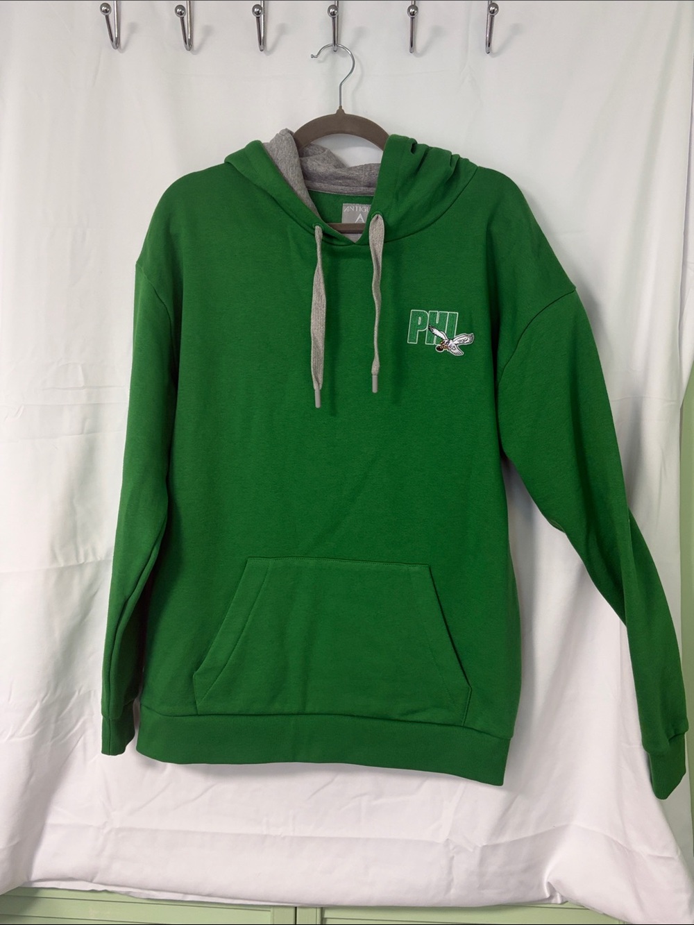 Eagles Antigua Green Hooded Pullover with Gray Lining